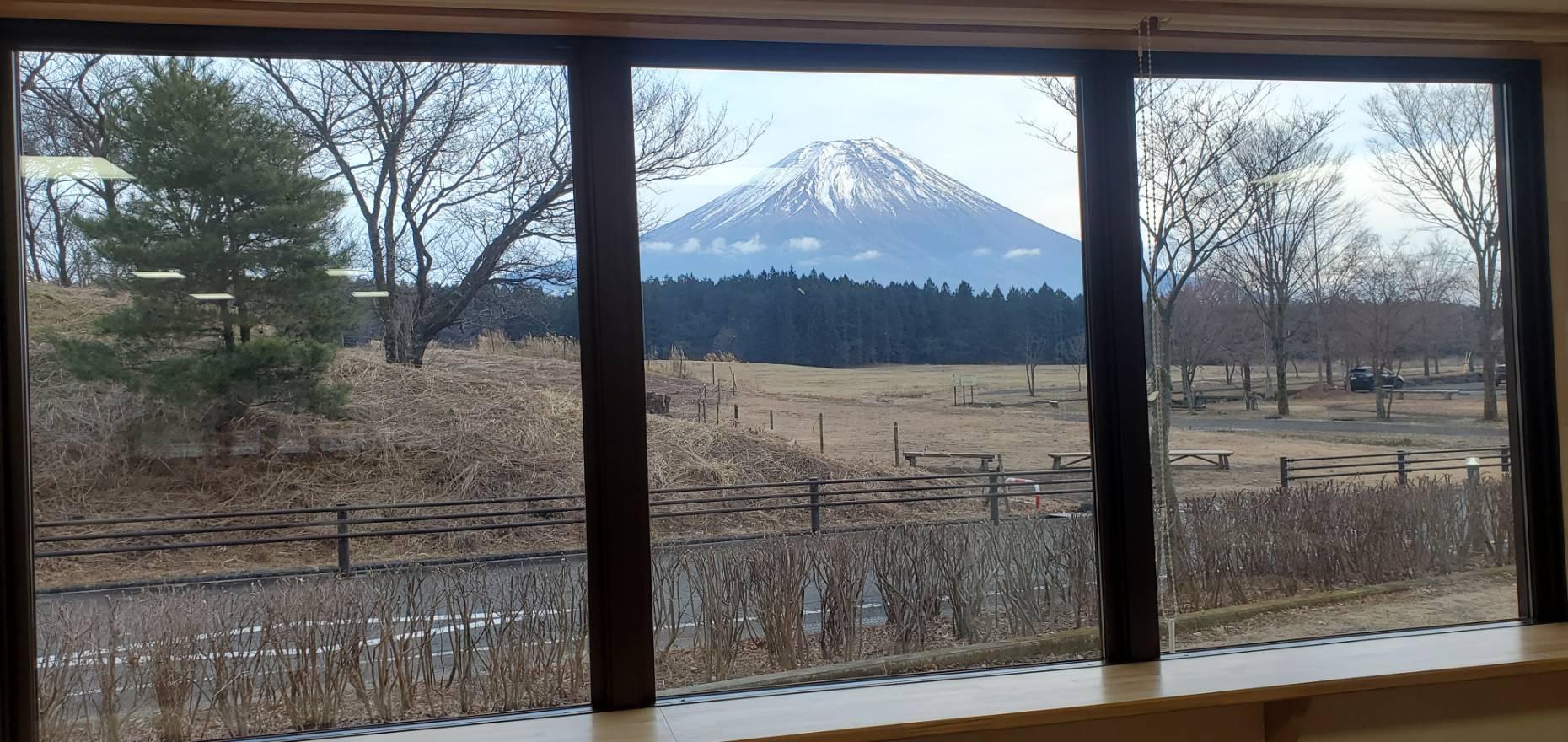 食堂からの富士山