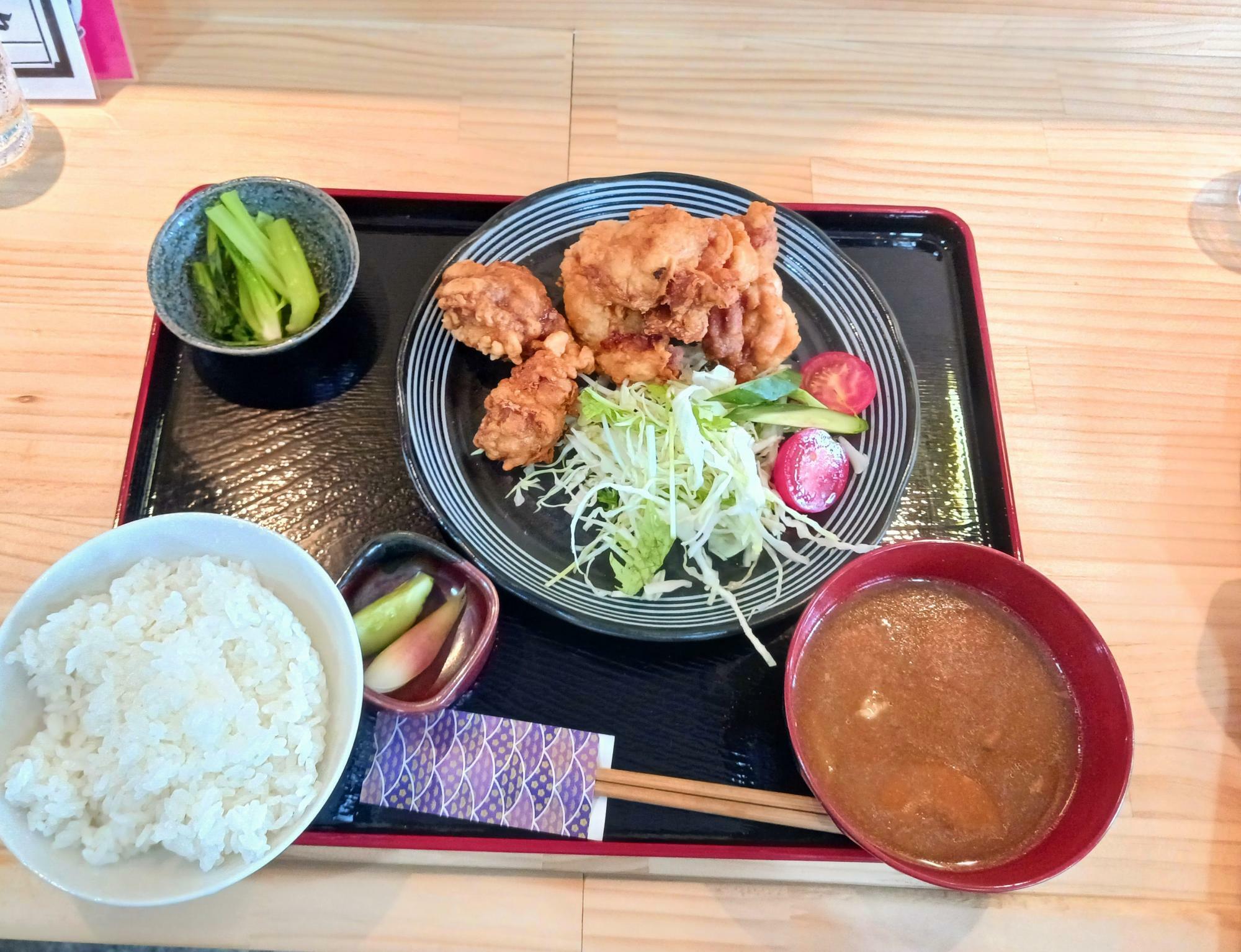 ザンギ定食（1,000円税込み）