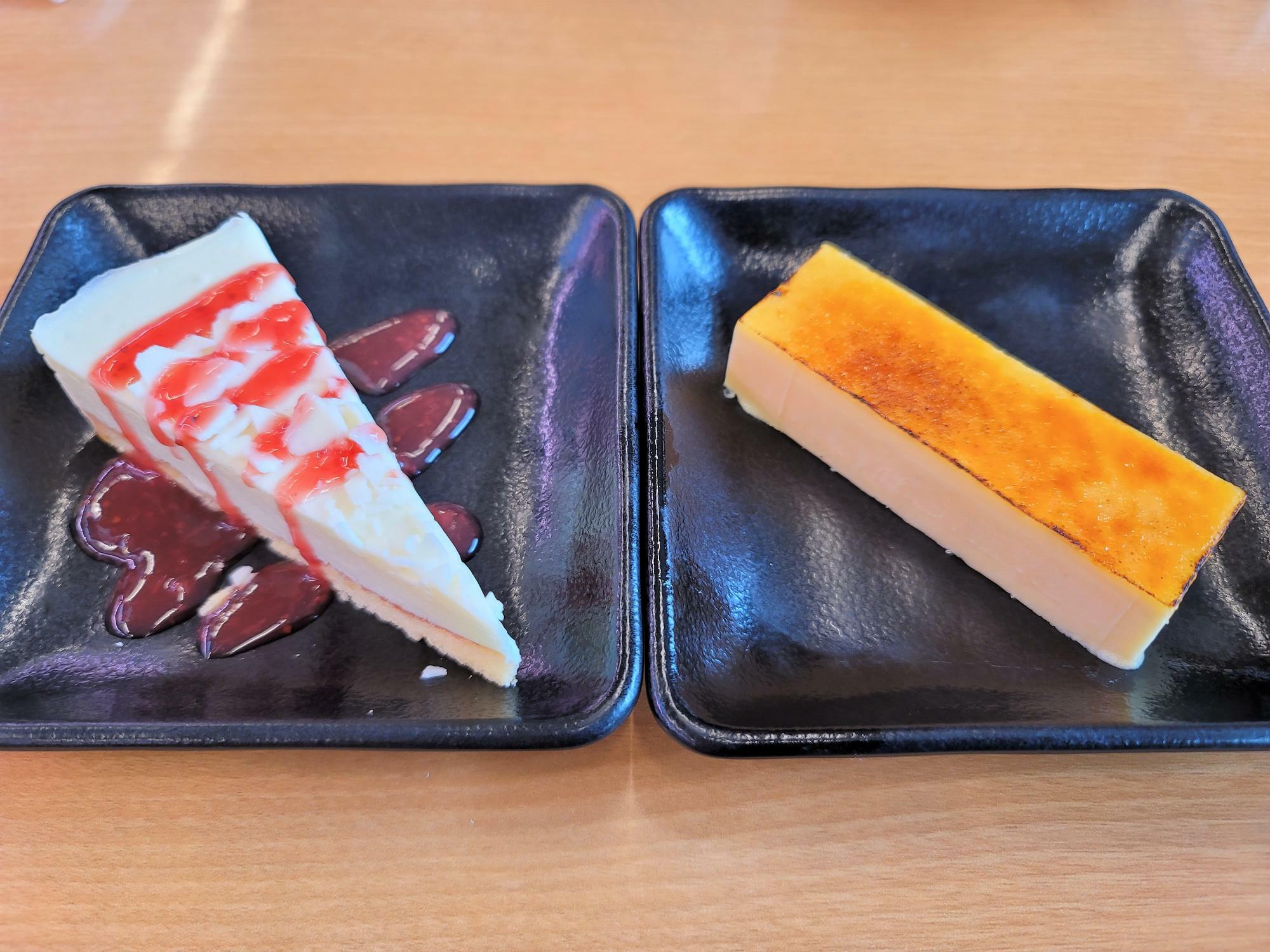 ホワイトチョコチーズケーキ（左）、カタラーナ（右）