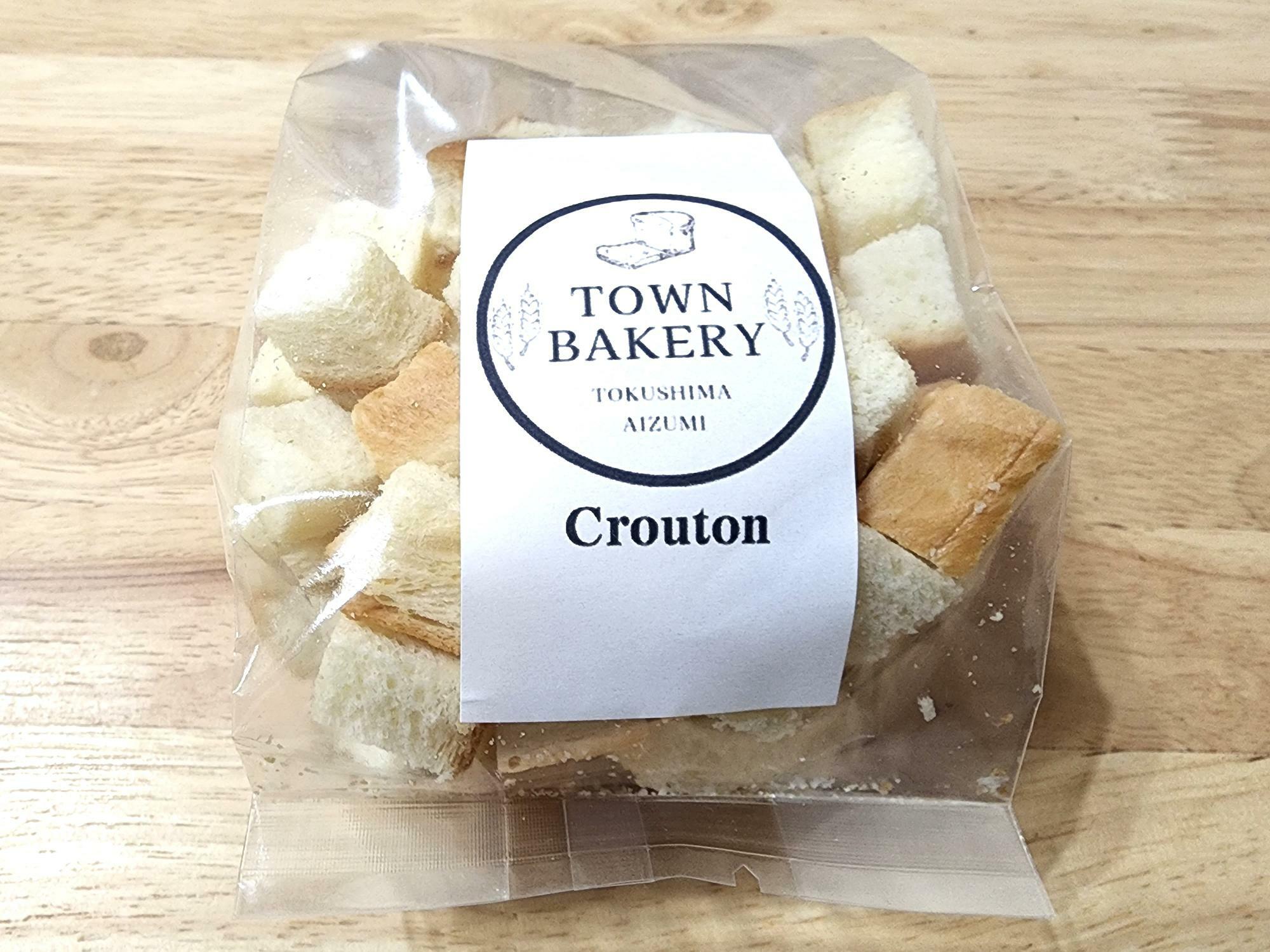 「TOWN BAKERY 徳島店」Crouton（クルトン）。
