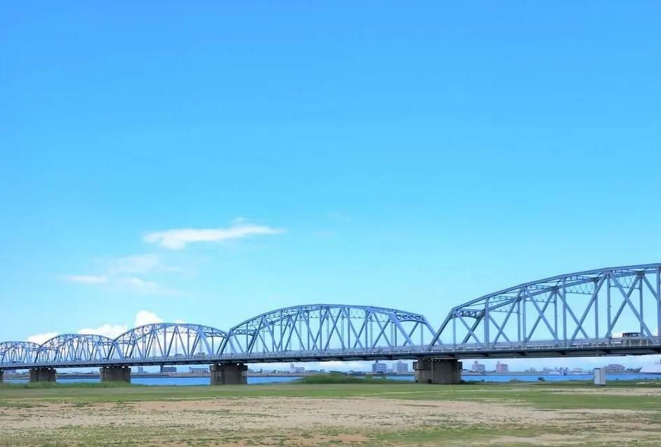 「吉野川橋」。