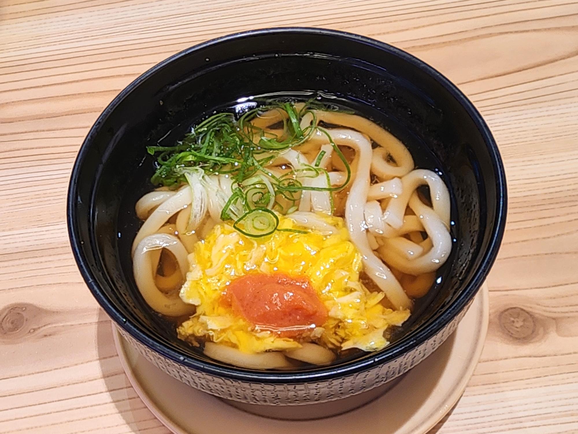 「スシロー 徳島応神店」とろ玉明太あんかけうどん。