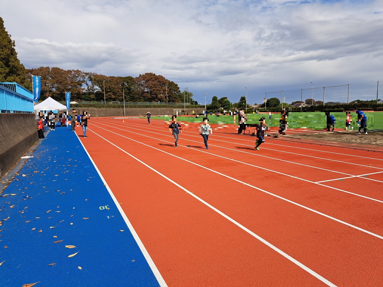 50m走の記録会も真剣そのもの。