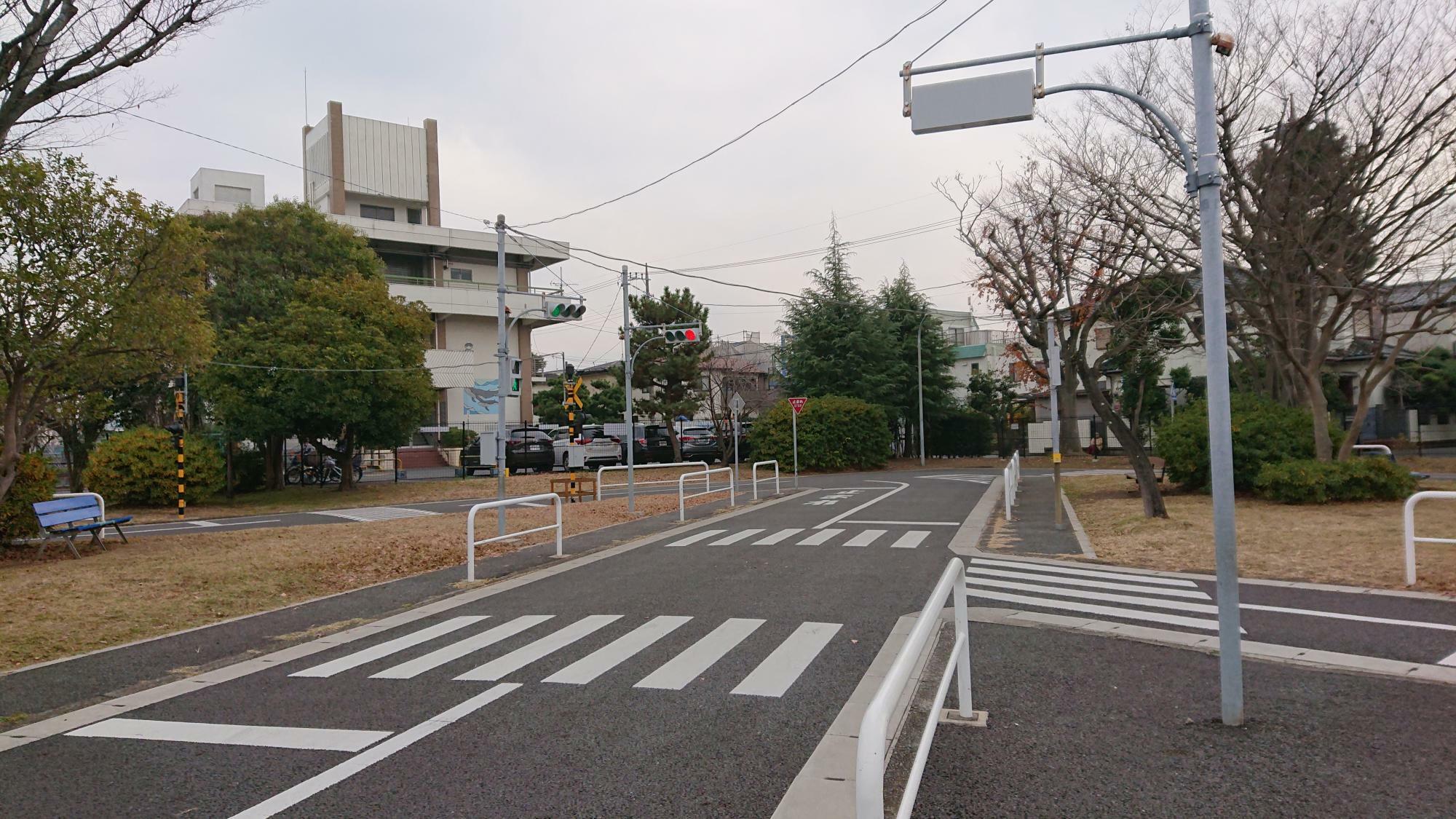 東菅野児童交通公園は子どもに大人気！