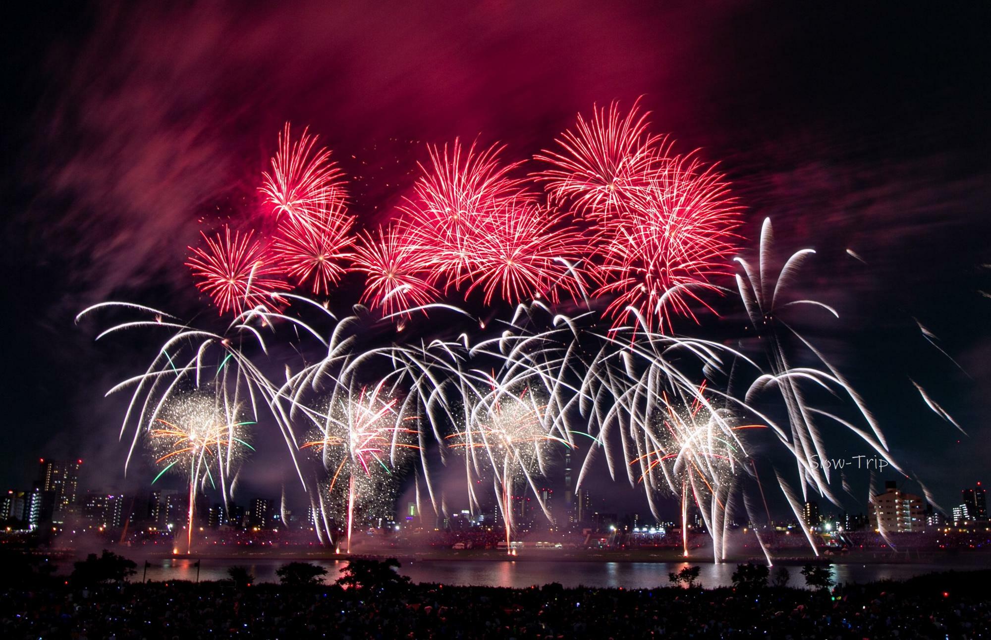 7月22日開催の東京「足立の花火」は花火デートにもおすすめ！6月24日