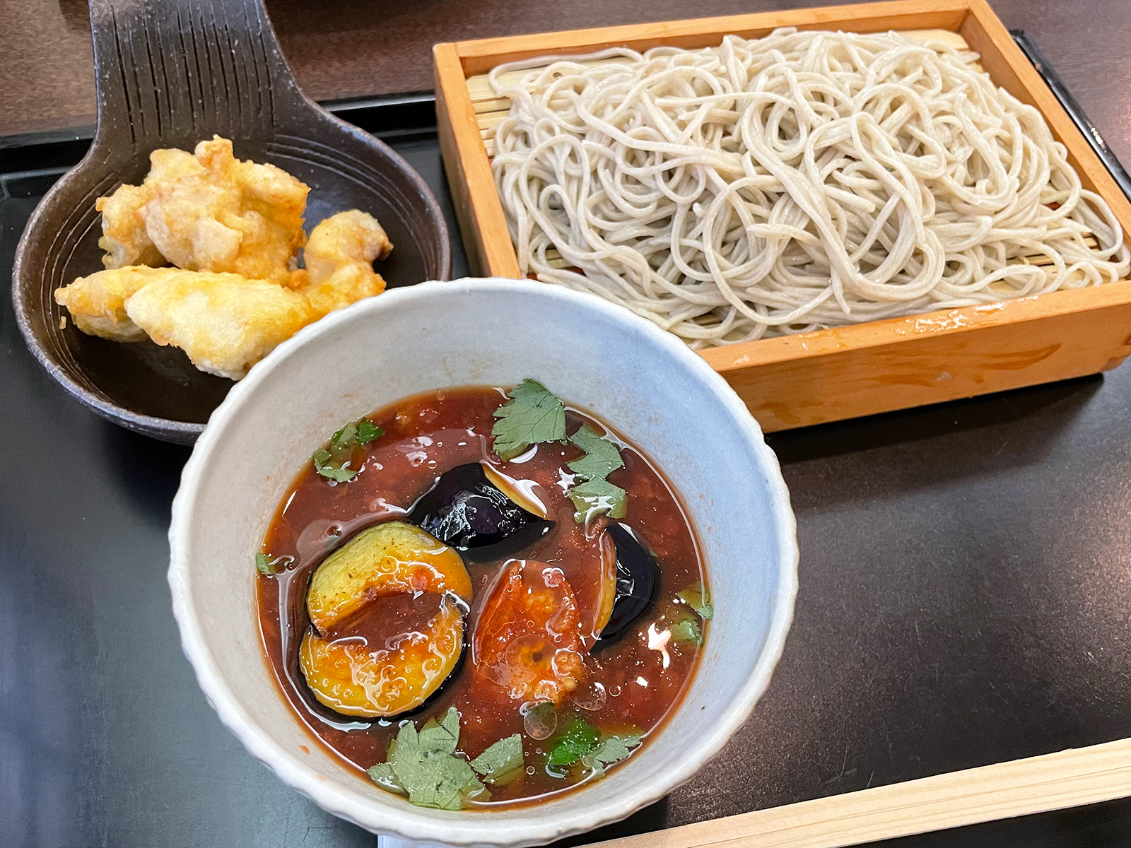 トマトつけ汁蕎麦