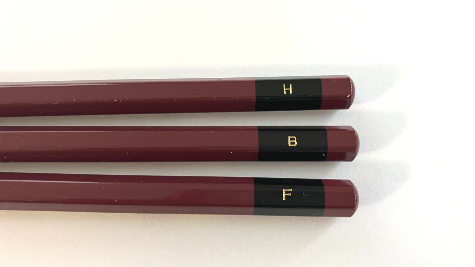 H,B,Fの鉛筆