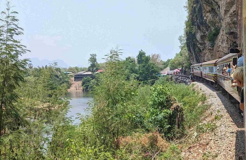 泰緬鉄道のクライマックス！アルヒル桟道橋（タム・クラセー桟道橋）