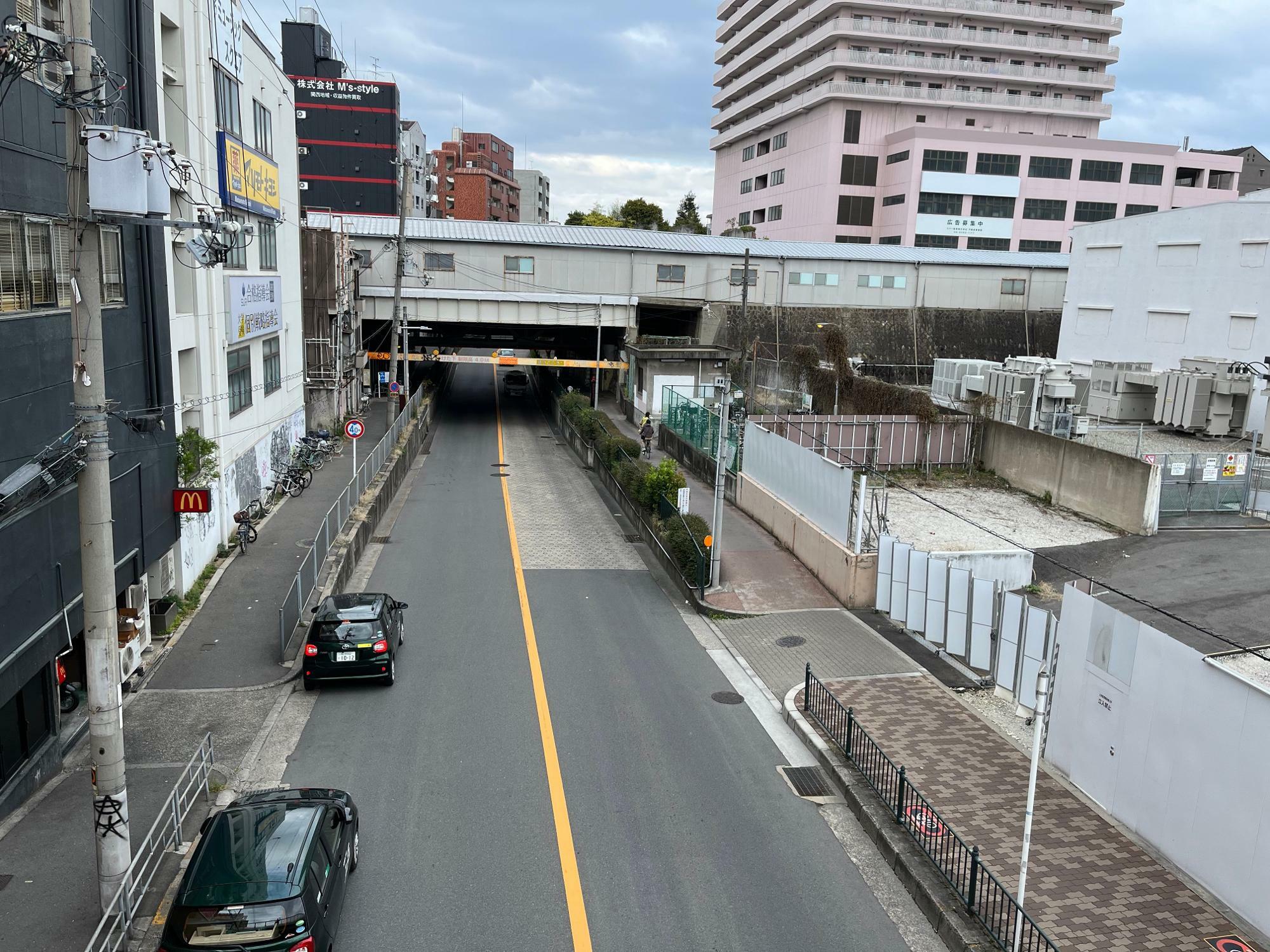 JR京橋駅方面を撮影