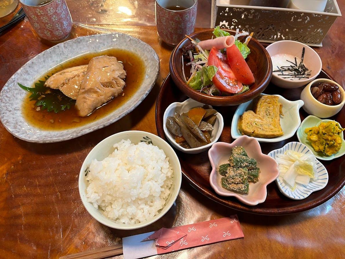 煮魚(小鉢・お飲み物付き)