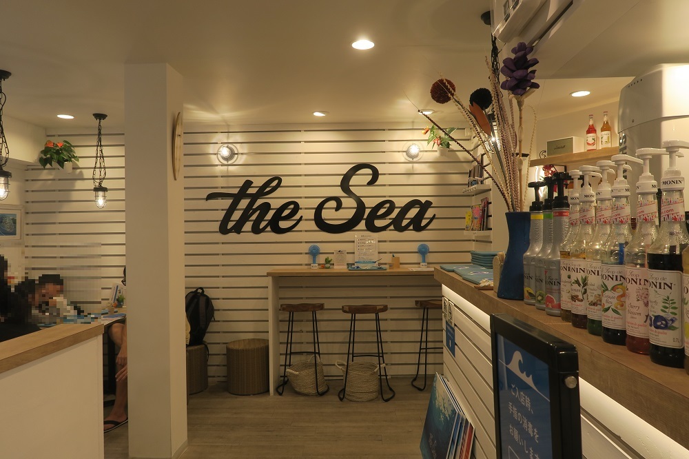 「the Sea」の店内