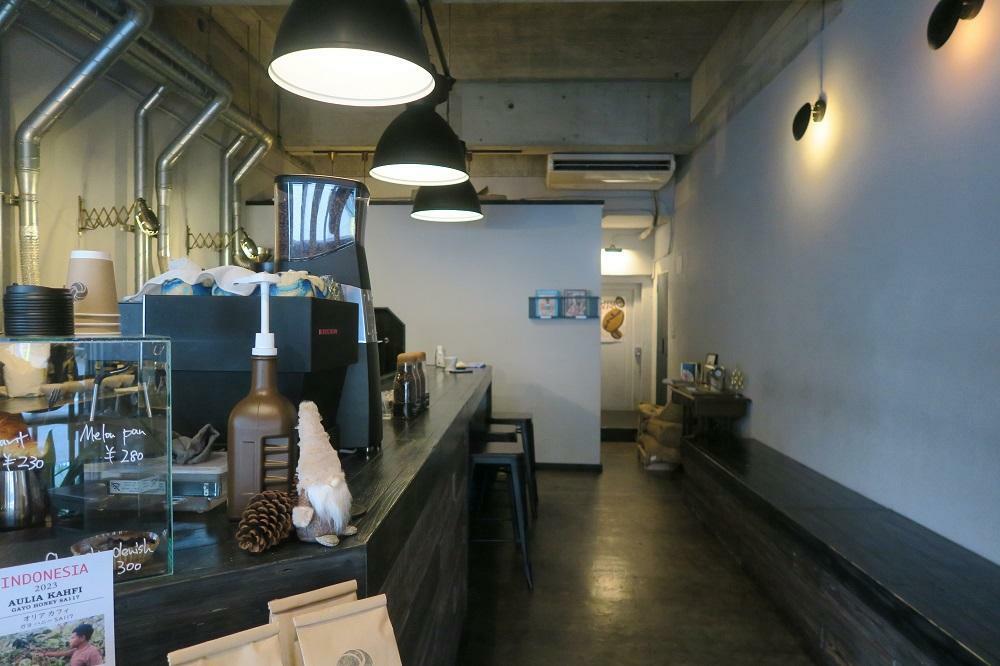 「rokkan　COFFEE　CREATORS」の店内。お客様が帰られた時に撮影しました