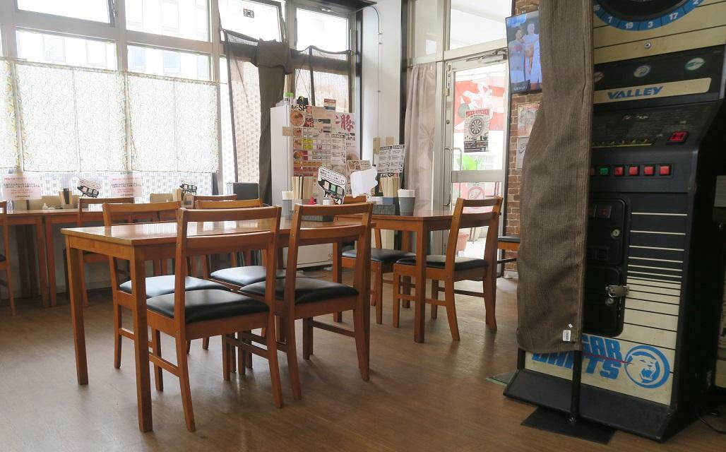 「タイガーキッチン」の店内