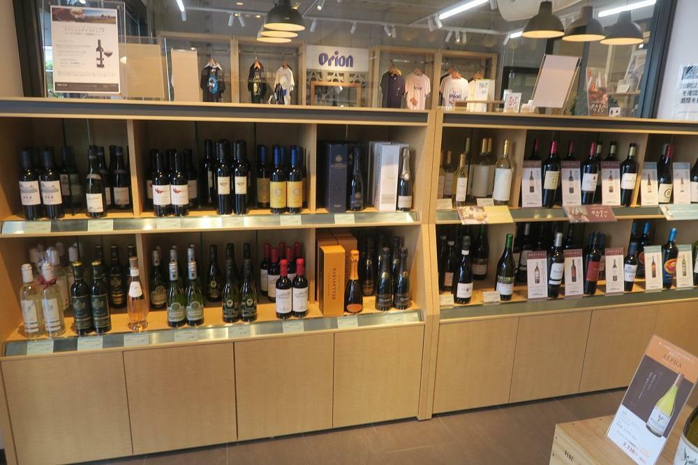 「ENOTECA」のワインの陳列