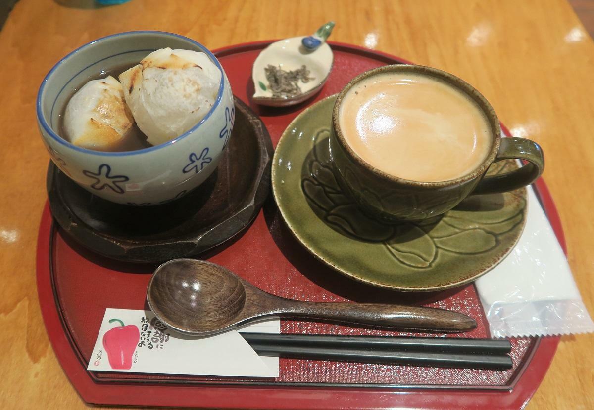 焼き餅ぜんざいとホットコーヒー