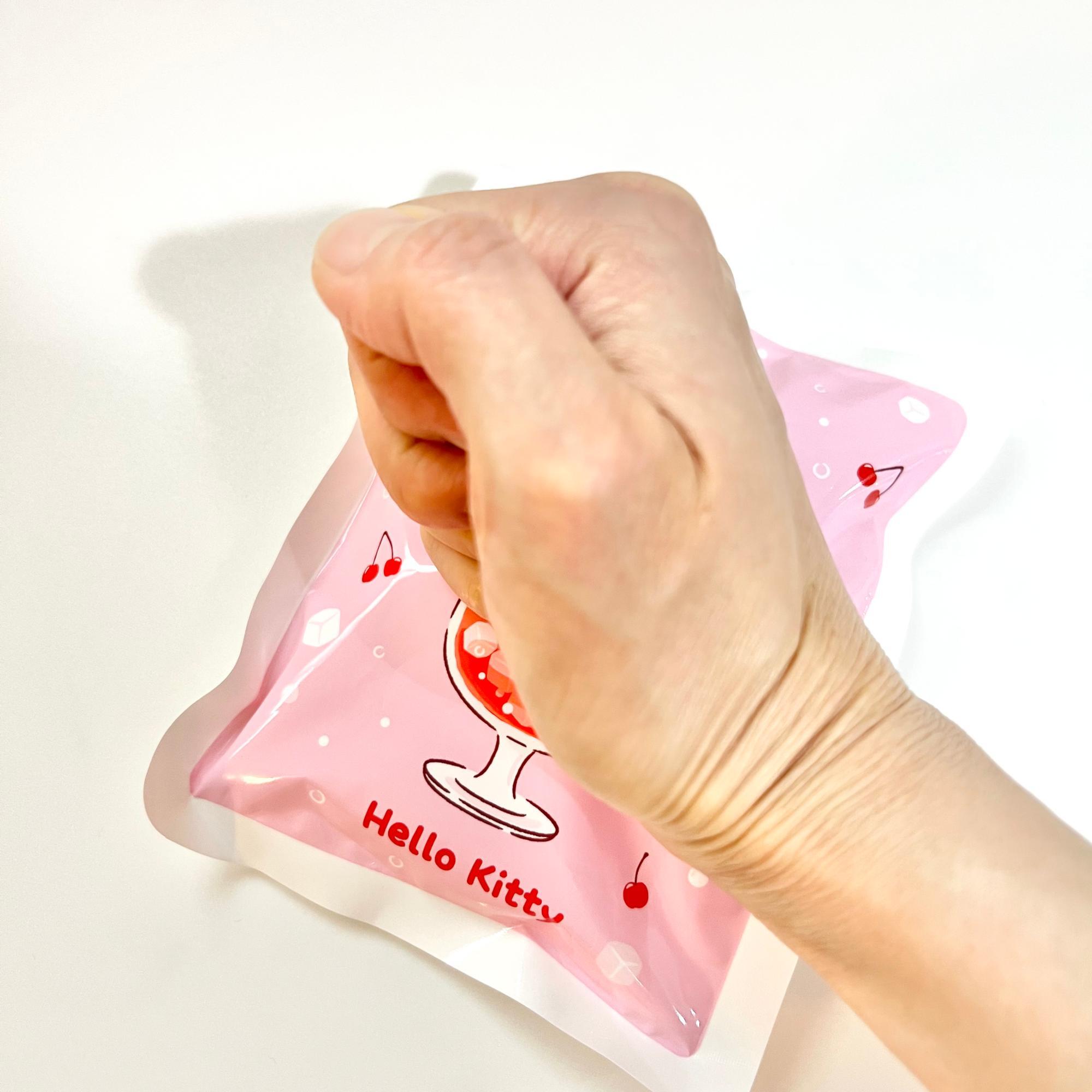 【あ　さま】キティ　瞬間冷感パック1個 110円で15分間の幸せ！ダイソーのキティちゃん瞬間冷却パックを