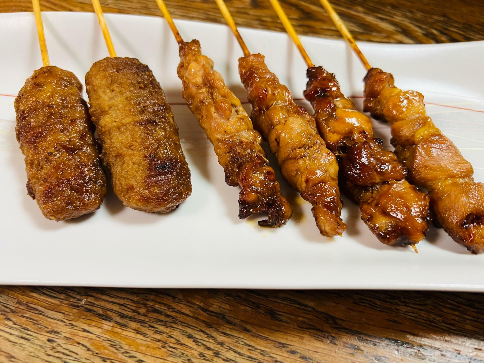 お家でおいしくいただいた「やきとり純ちゃん」の焼き鳥