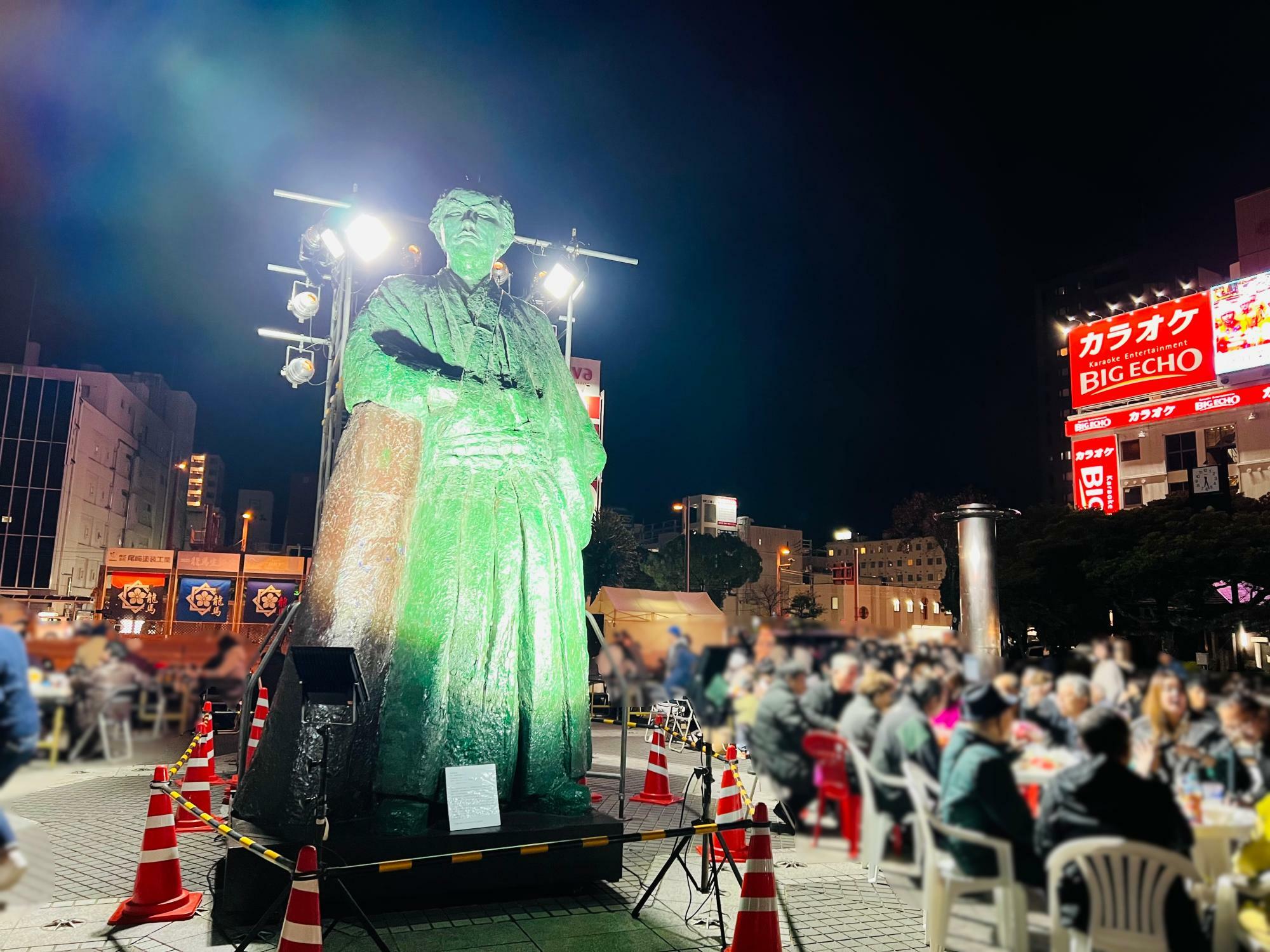 ※2023年に開催された中央公園の「龍馬生誕祭2023」の様子