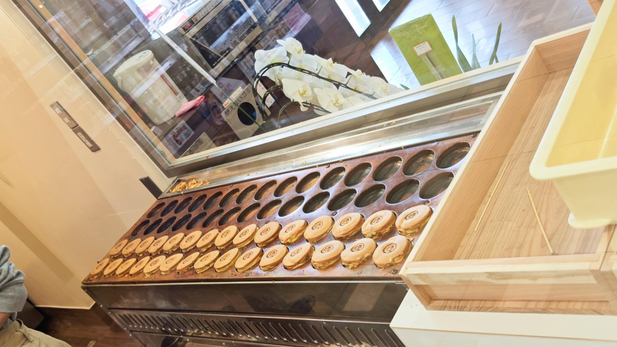 都城市】老舗和菓子店の魂を継ぐ回転焼き屋さんが市民待望のNEW