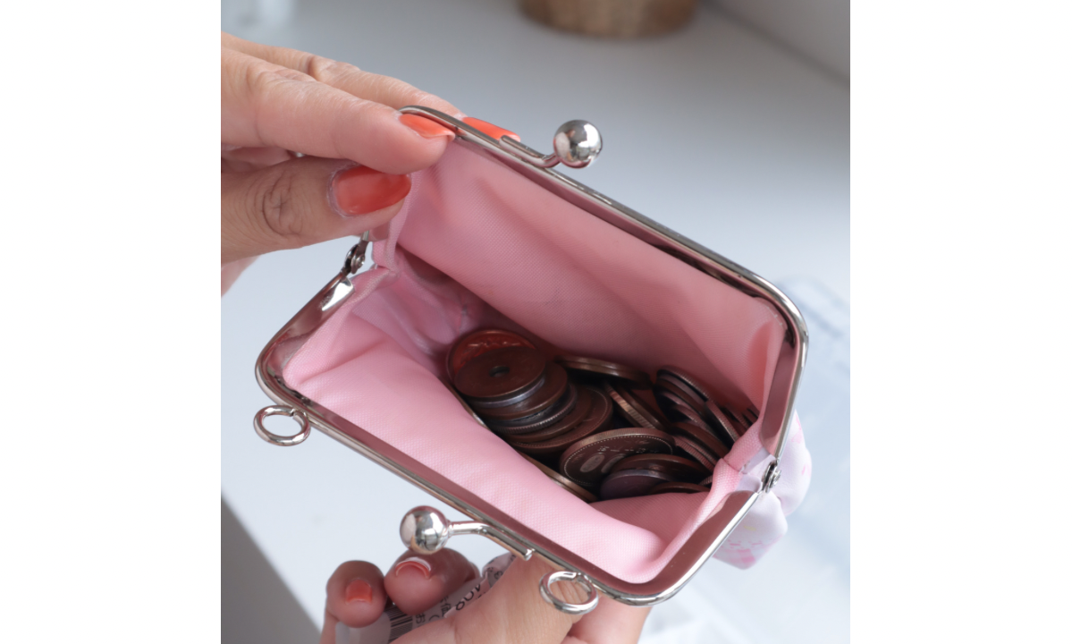 100均】長らく悩んだ硬貨収納！100円ショップアイテムで解決☆（zu） - エキスパート - Yahoo!ニュース