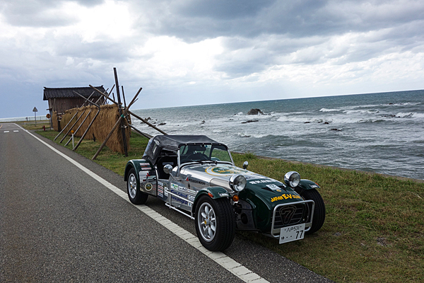 ＜電気自動車で日本一周＞ EVスーパーセブンが北海道に上陸（THE 