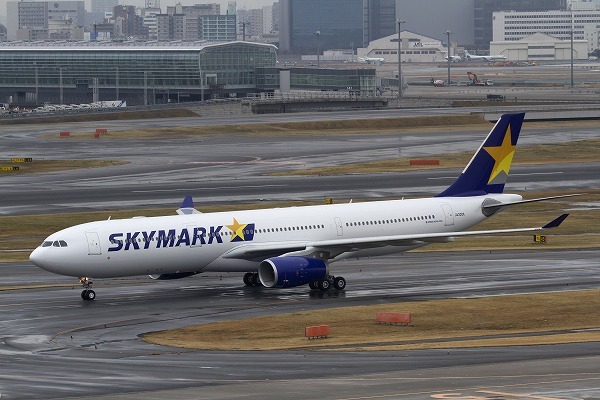 スカイマーク発注のエアバスA330-300が羽田に到着（Yahoo!ニュース