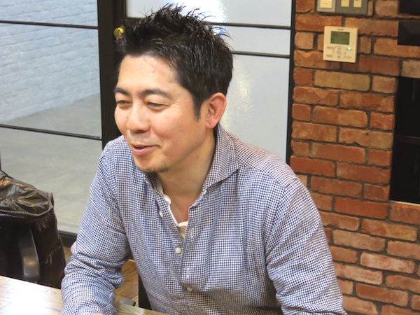 私の恩人＞放送作家・高須光聖 笑いの原点は…松本人志のすごさにアリ