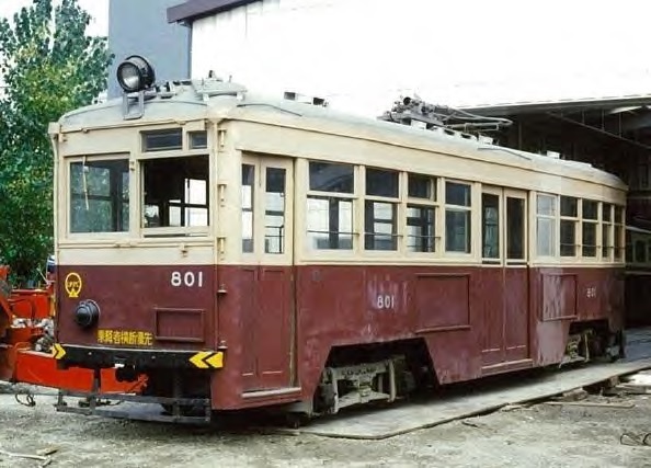 なつかしの大阪市電車両とトロリーバスが市指定文化財に／大阪（THE