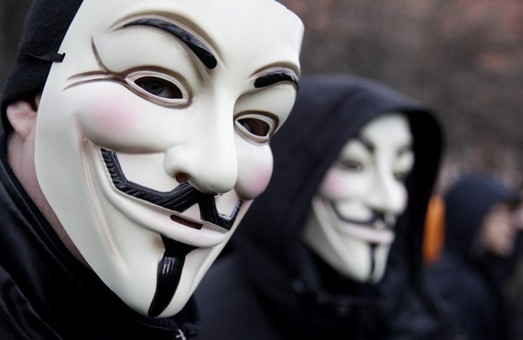 アノニマスの「KKK支持者リスト」公表をめぐる大義と異論（Yahoo