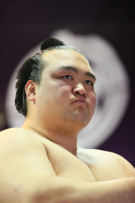 稀勢の里は なぜ30歳で19年ぶりの日本人横綱になれたのか The Page Yahoo ニュース