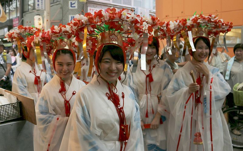 天神祭は宵宮 暑さの中勢いよく催太鼓や大阪締め響く（THE PAGE） - Yahoo!ニュース