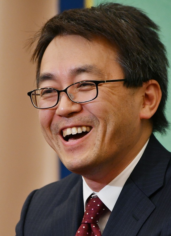 CSO大元帥名誉制覇 将棋・羽生善治棋聖が歴史的快挙 史上初の「永世