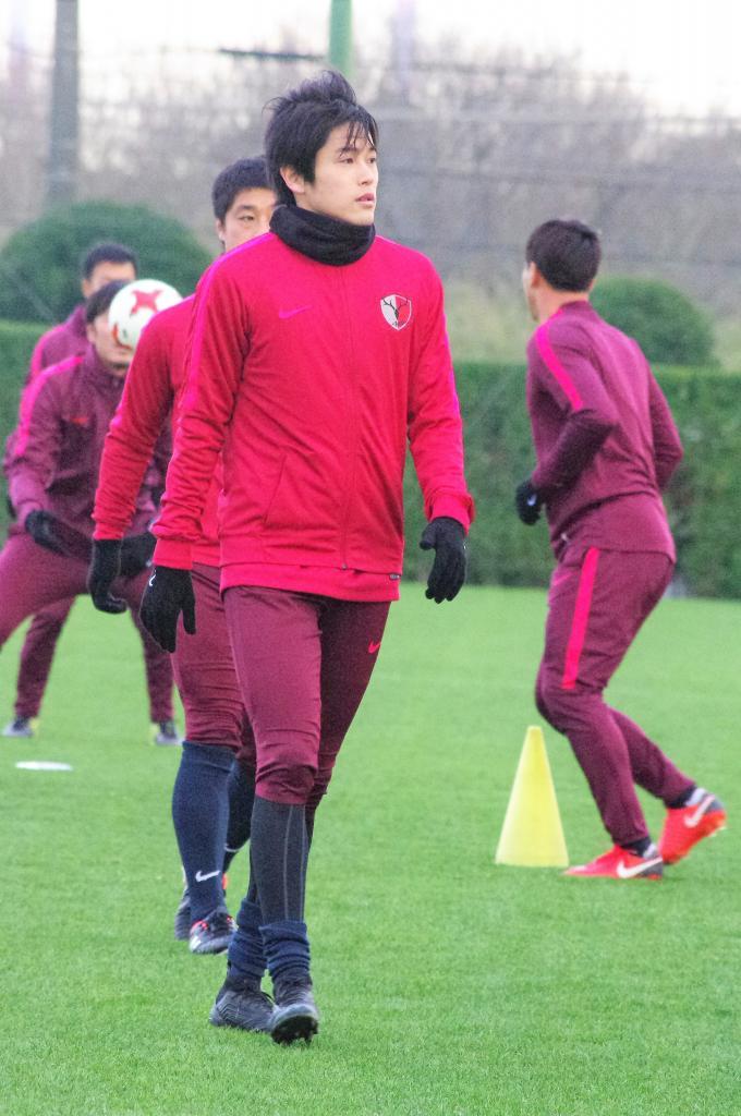 7年半ぶり鹿島復帰のDF内田篤人は大逆転のW杯代表入りを果たせる
