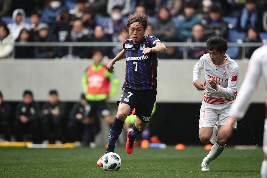 名古屋グランパスに超新星センターバック出現 ── 菅原由勢17歳