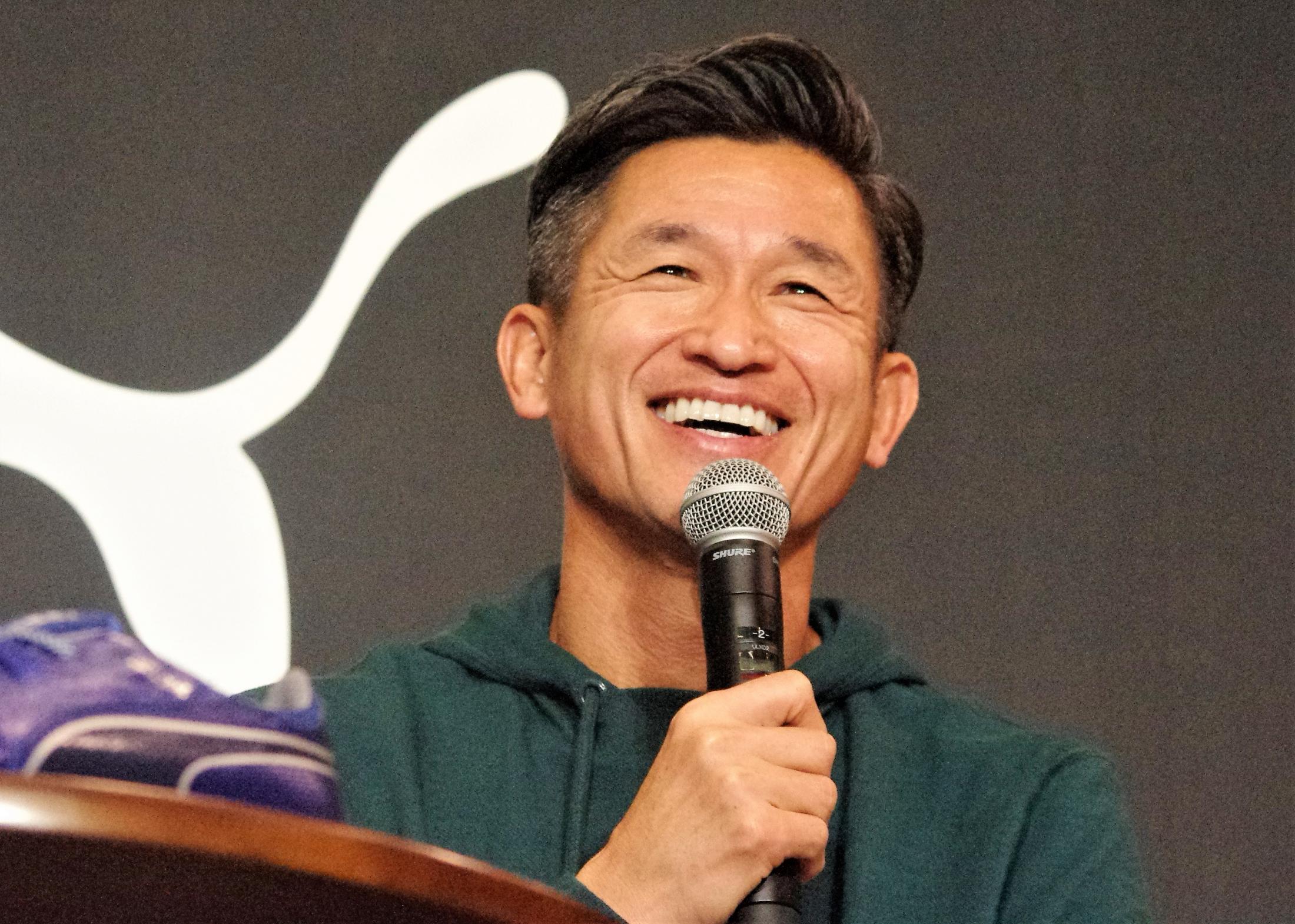 横浜FC 三浦知良 三浦カズ 50YEARS MEMORIAL盾 53歳のKING KAZU～常識を覆し続ける～【三浦知良(横浜FC)】2020