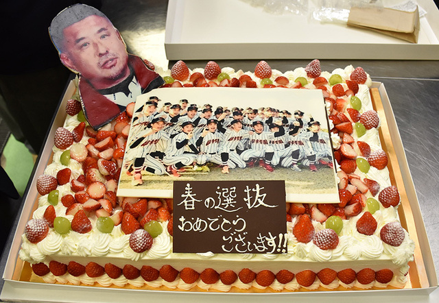 食べられる写真 センバツ出場の日章学園に宮崎のケーキ店が贈る 宮崎 センバツlive Yahoo ニュース