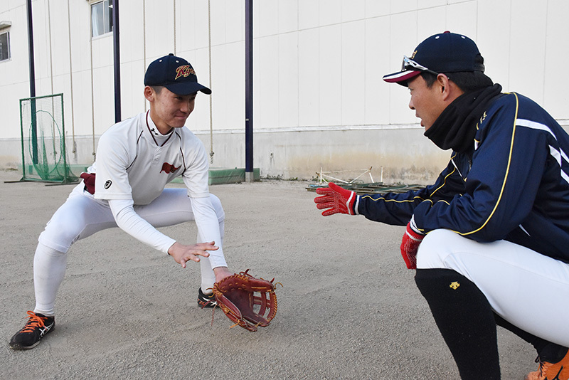 春日部共栄'１９センバツ／下 守備 ミスないプレーを ／埼玉（センバツ