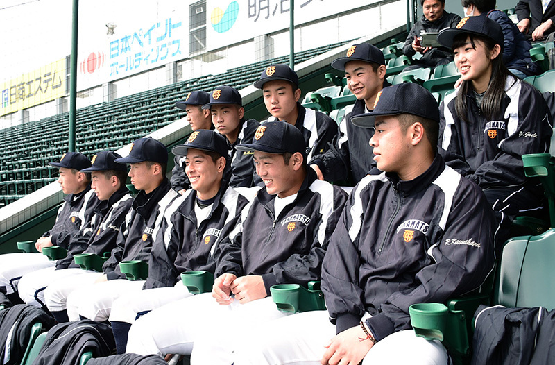 一番いい行進したい」 高松商、開会式リハーサル ／香川（センバツLIVE