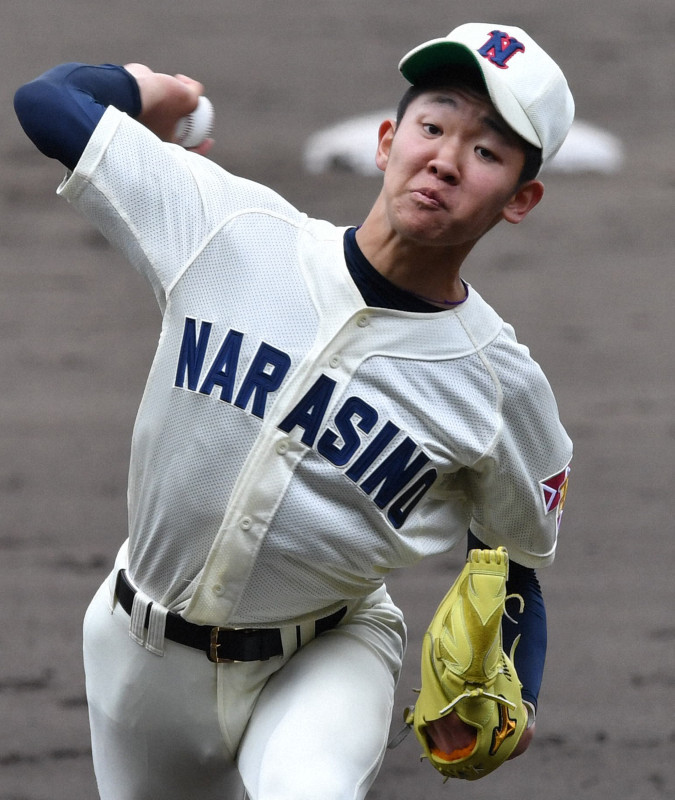 高校野球＞習志野のエース・飯塚、4試合連続救援 足の痛みは
