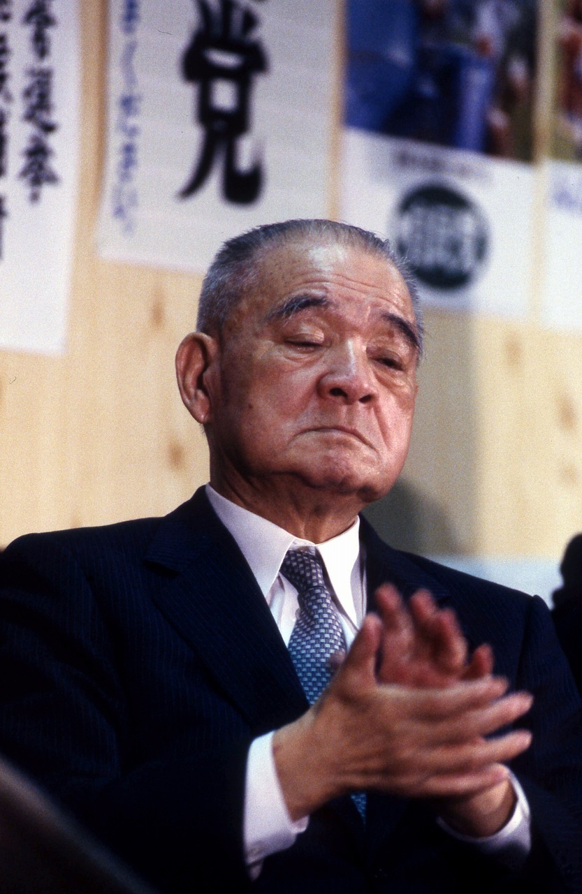 平成の日本政治とは？（3）小沢氏めぐる愛憎劇に飲み込まれた30年（THE