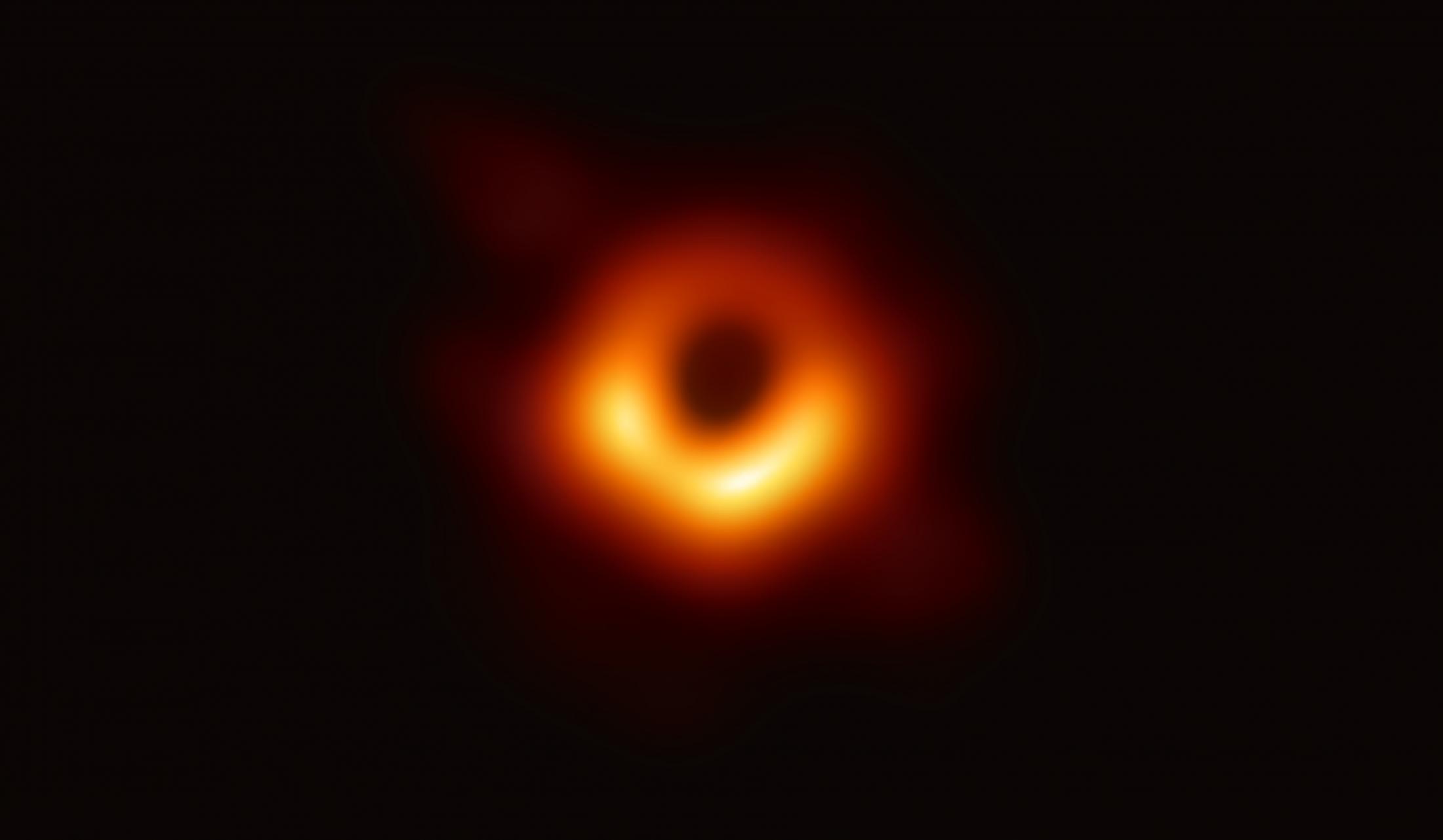 ブラックホールは存在した” アインシュタインの理論を100年かけて証明 
