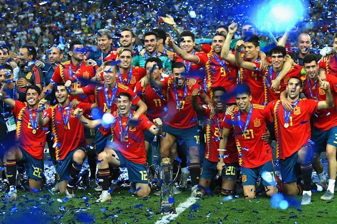 スペインが世界に誇る“息子たち”【ワールドサッカーダイジェストのザ・ジャーナリスティック】