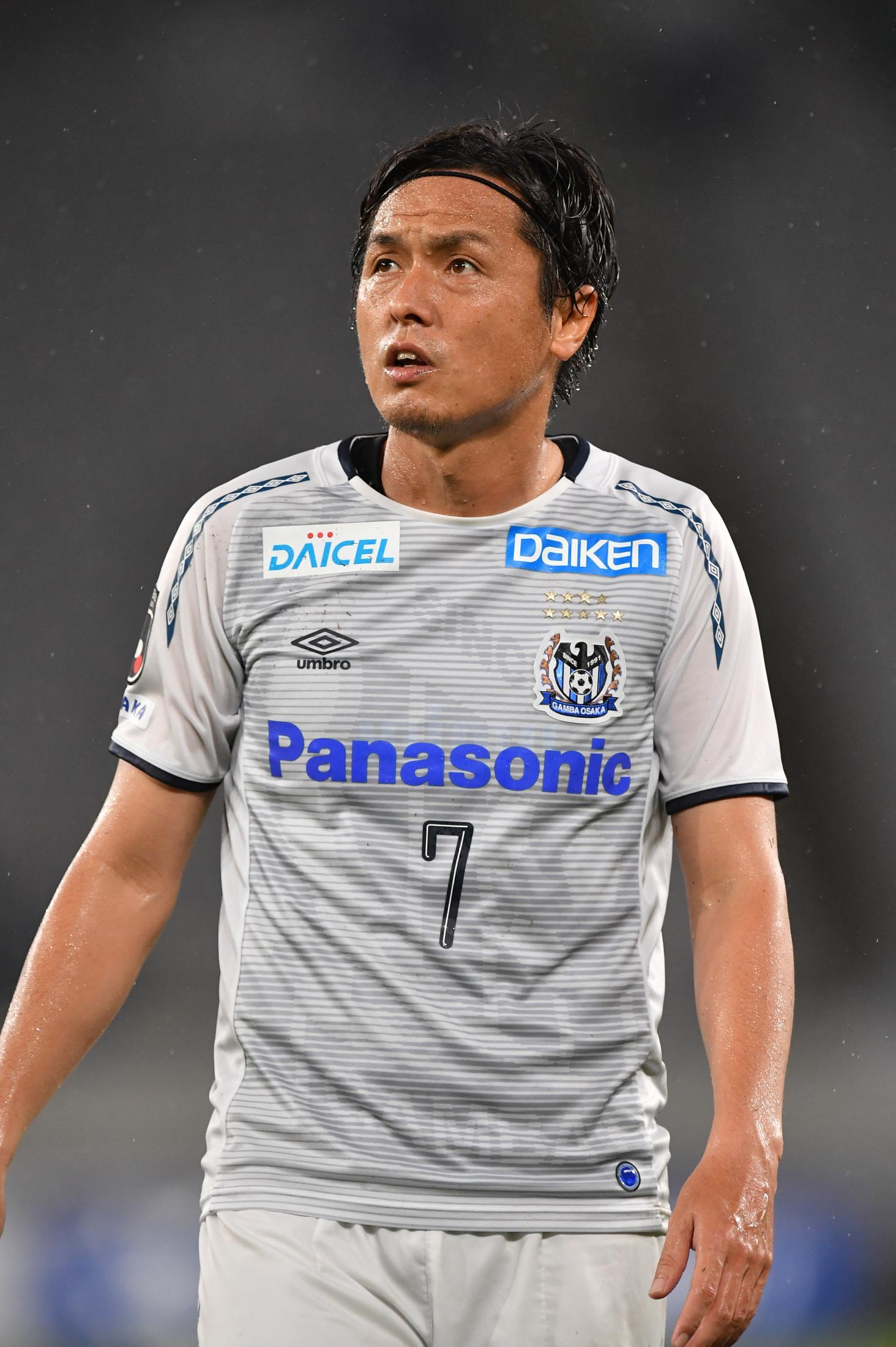 新品未使用タグ付き★ガンバ大阪★遠藤保仁600試合出場記念★2018シーズン アンブロ 遠藤保仁選手J1リーグ600試合出場記念 限定スパイク