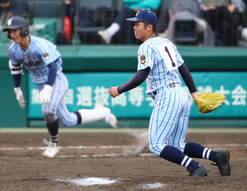 東海大甲府・若山 「精密機械」にわずかな乱れ 選抜高校野球（センバツLIVE！） - Yahoo!ニュース