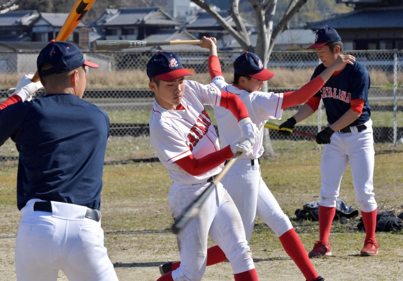 創部5年で初甲子園 聖カタリナ学園「赤」の理由 選抜高校野球（センバツLIVE！） - Yahoo!ニュース