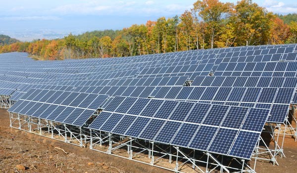 太陽光発電に投資「カナディアン・ソーラー」は魅力アップ