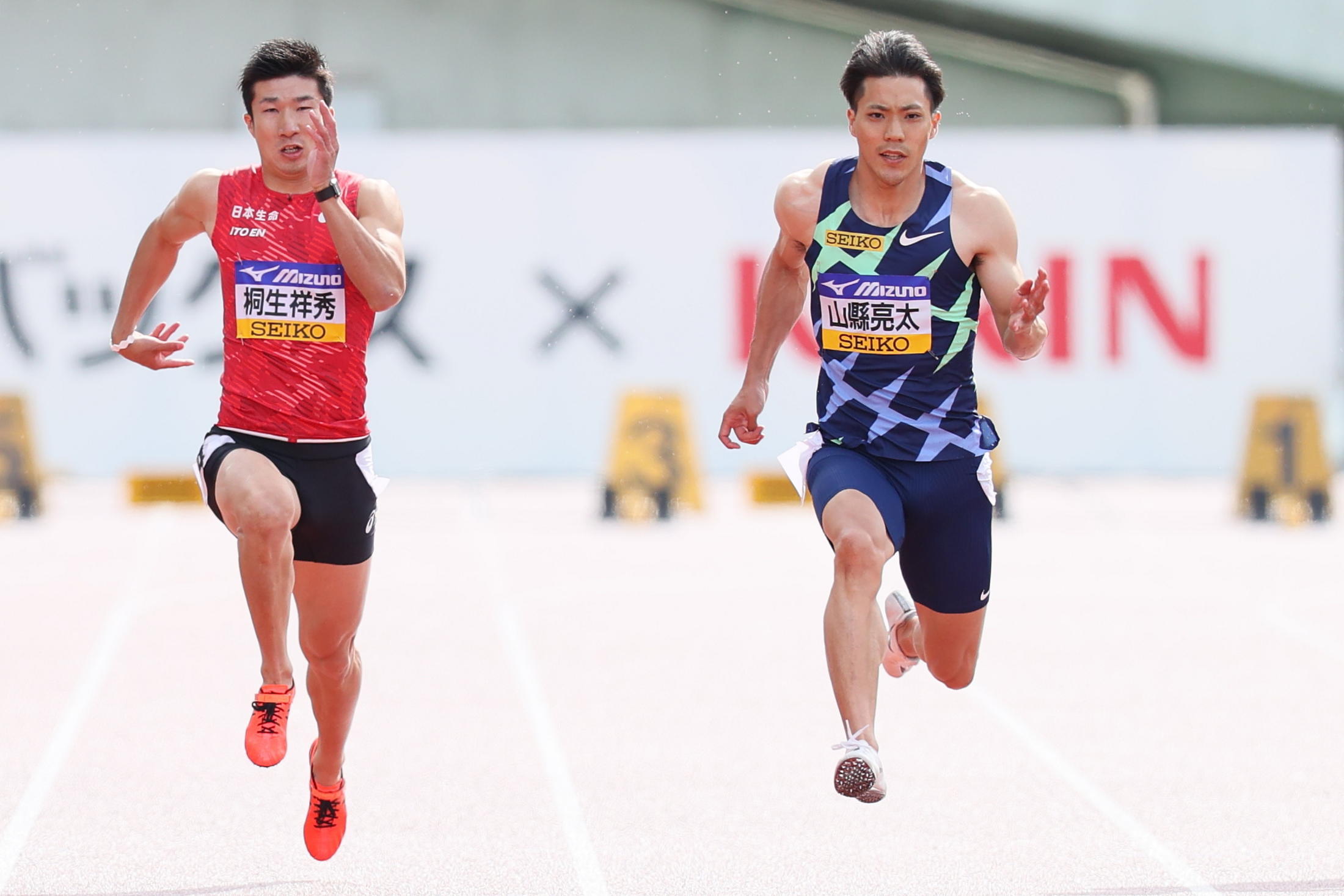 東京オリンピック 陸上男子日本代表 桐生祥秀 直筆サイン色紙 