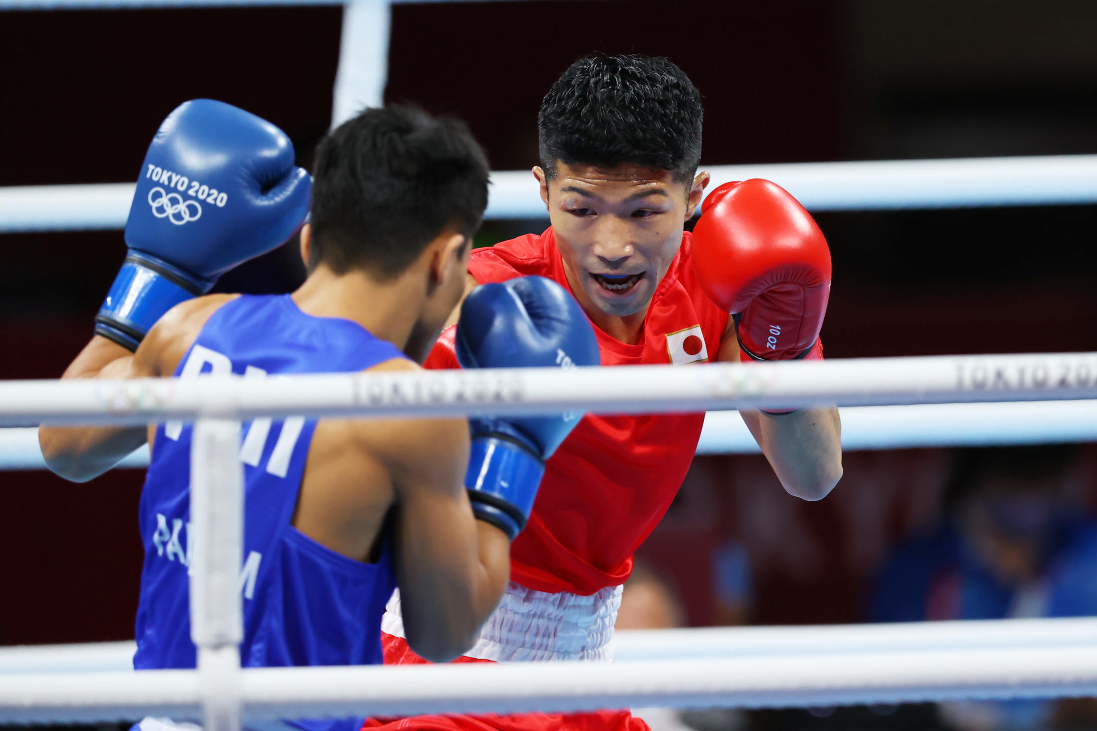田中亮明ボクシング五輪フライ級61年ぶり銅メダル獲得の裏に元3階級制覇王者の弟からの千切れた3枚のメモ Yahoo ニュース オリジナル The Page 田中亮明ボクシング五輪フライ級61年ぶり銅メダル獲得の裏に元3階級制覇王者の弟からの千切れた3枚のメモ Yahoo ニュース オリジナル The Page
