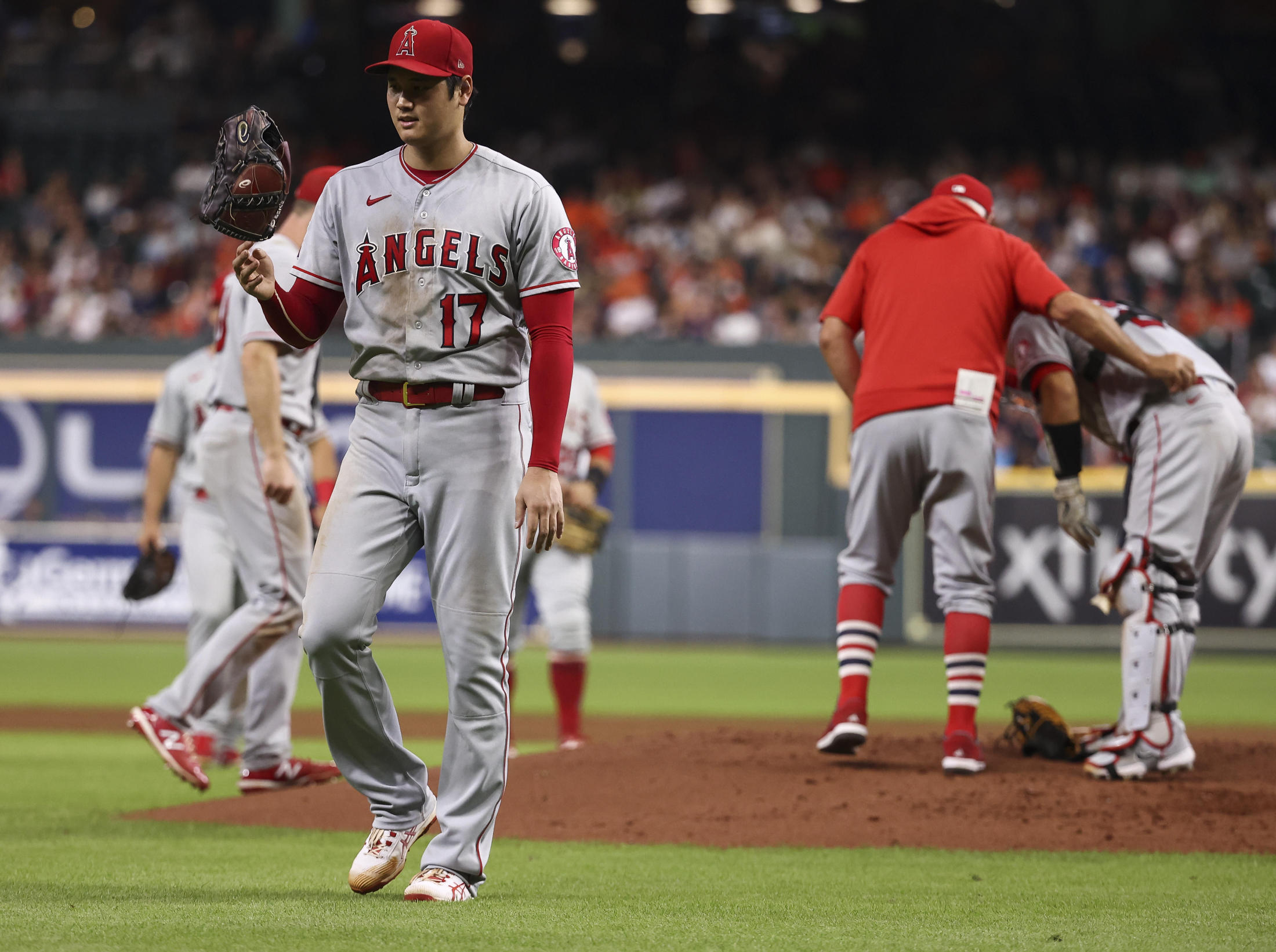 MLB - アストロズ  アルトゥーべ 2021年実使用 vsエンゼルス 大谷出場試合 大谷翔平、新球シンカーが161キロ到達 最大で縦71センチ、横53