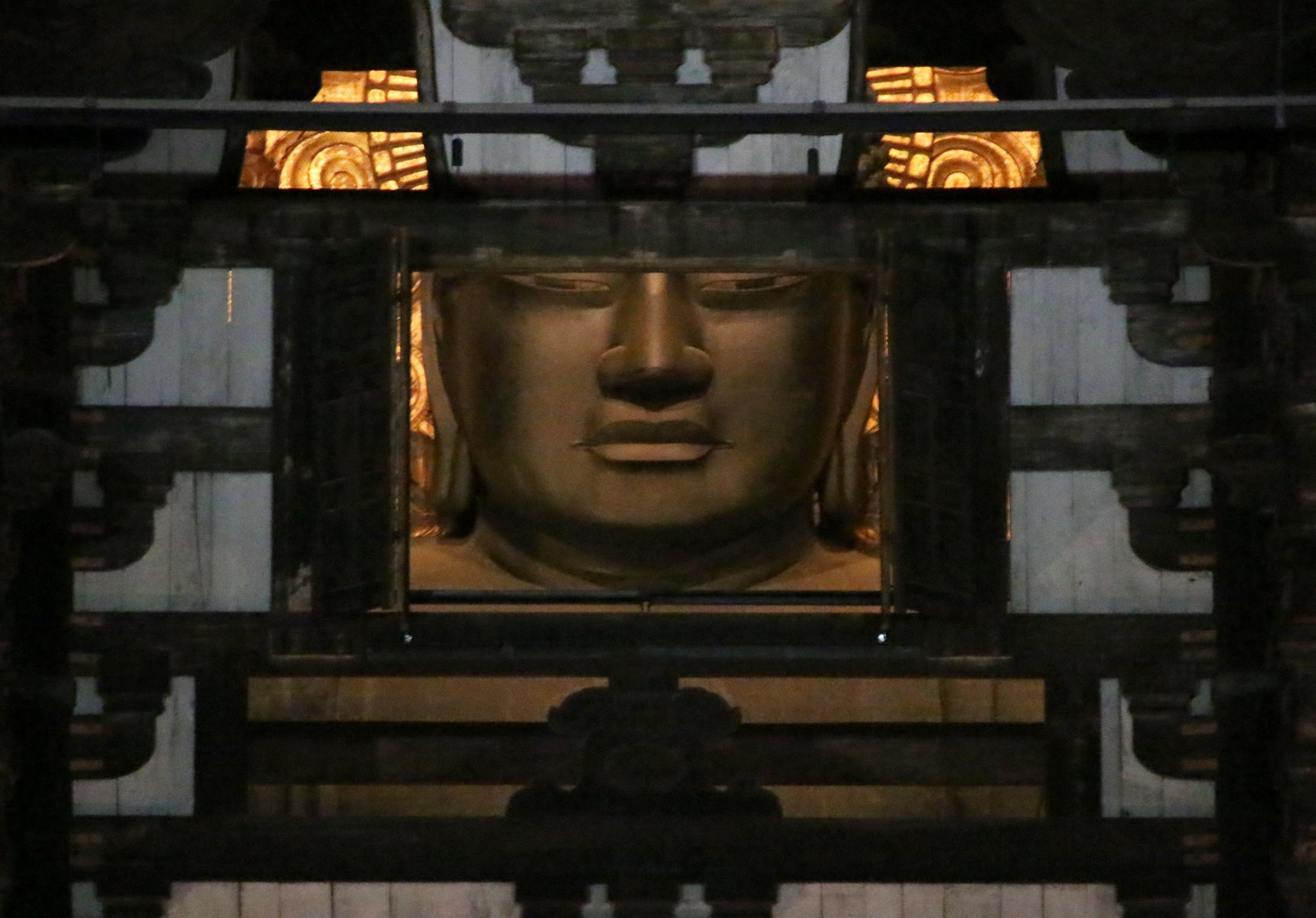 奈良 東大寺の大仏殿 観相窓 開扉 訪れた子どもら 大仏さんの顔見えた Yahoo ニュース オリジナル The Page